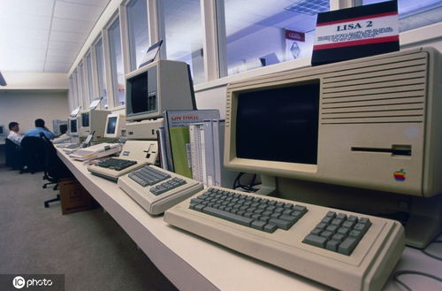 3月1日 科技史上的三重奏——个人计算机、网络社区与算法的交汇